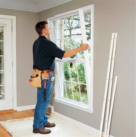 window replacement contractor.